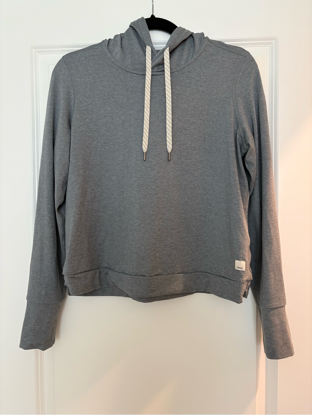 Vuori - Halo Essential Hoodie in Mallorca Heather
